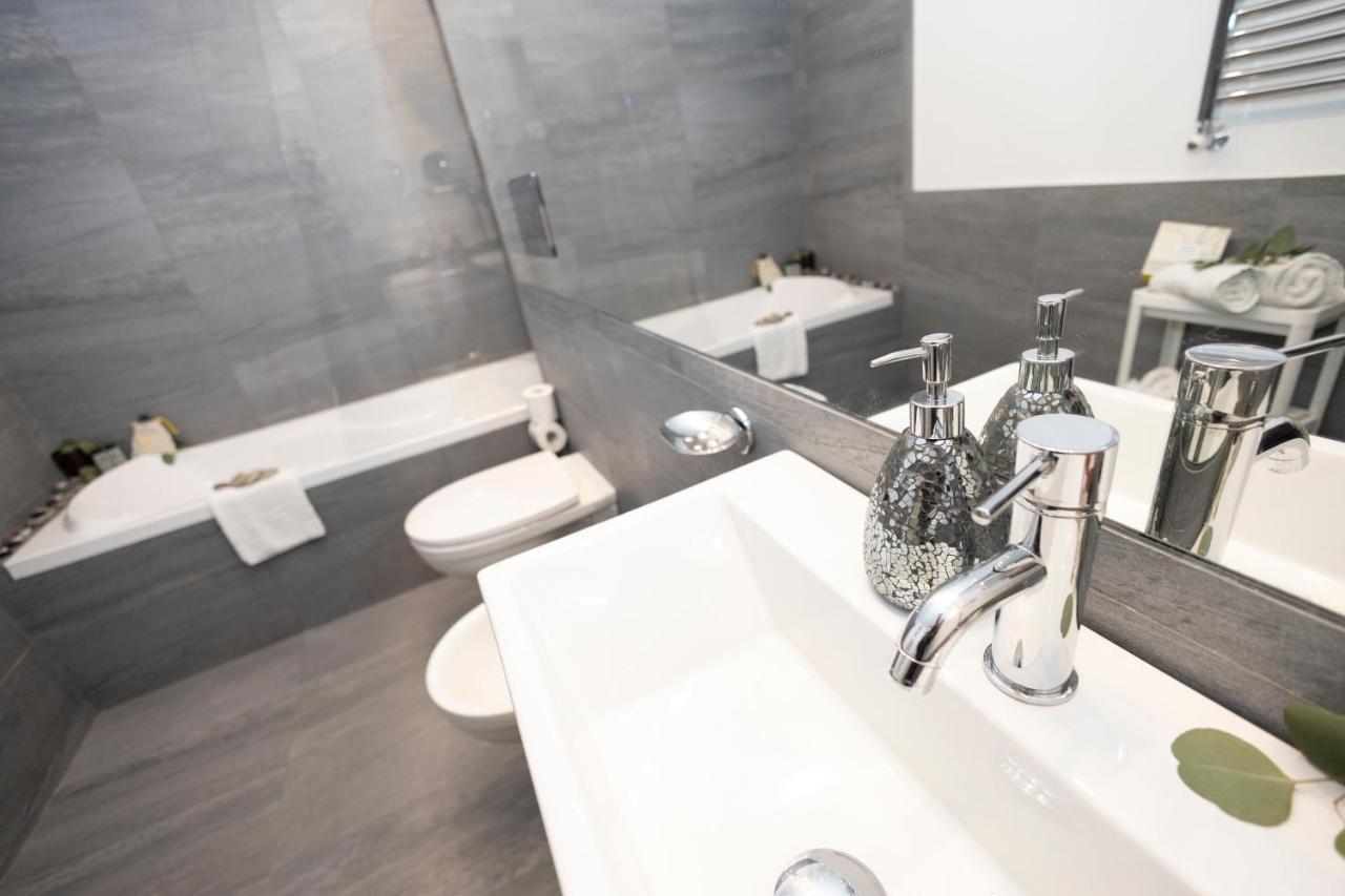 Via Del Babuino 192 Superior Suite โรม ภายนอก รูปภาพ